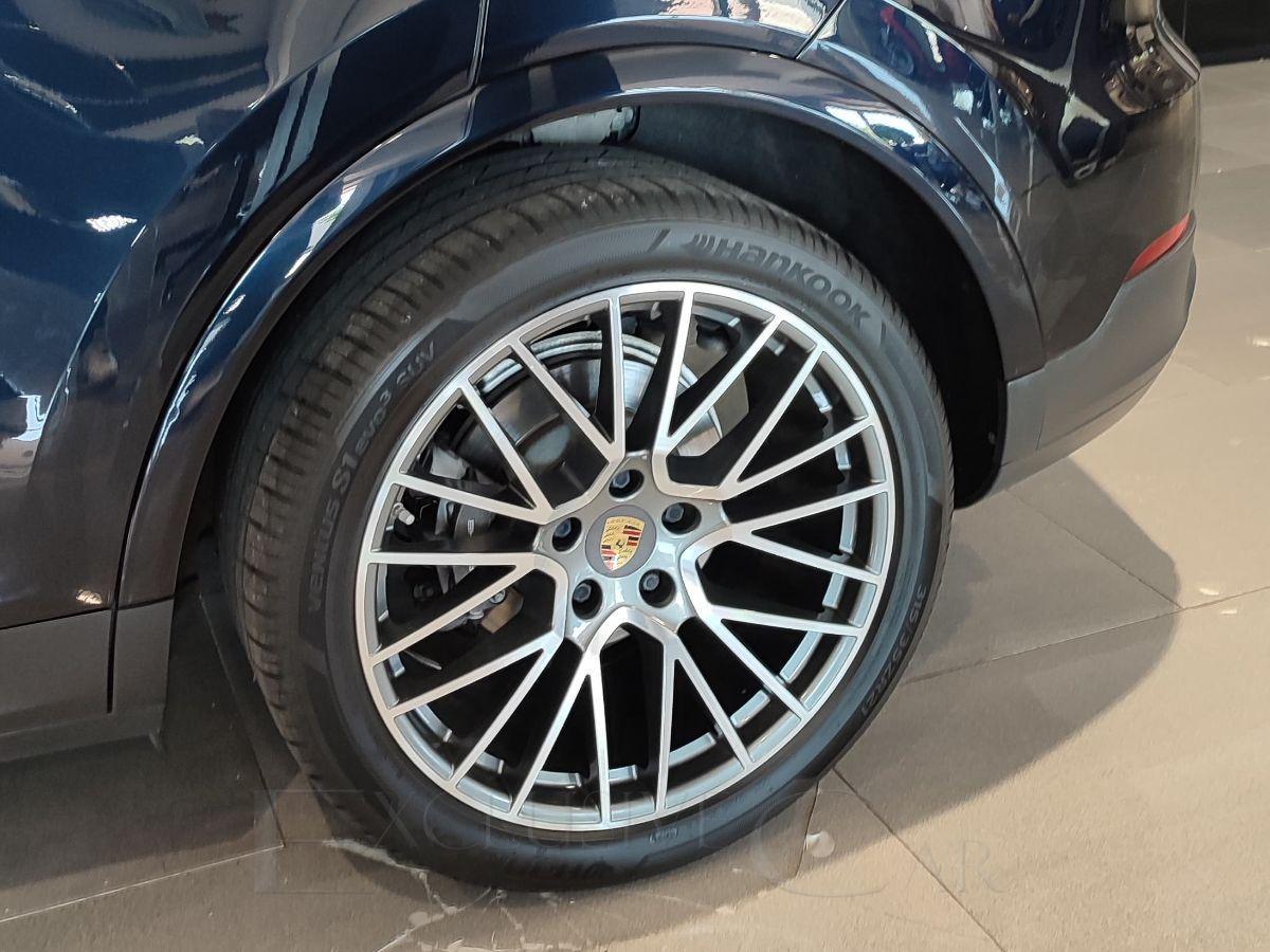 PORSCHE - Cayenne - 3.0 V6