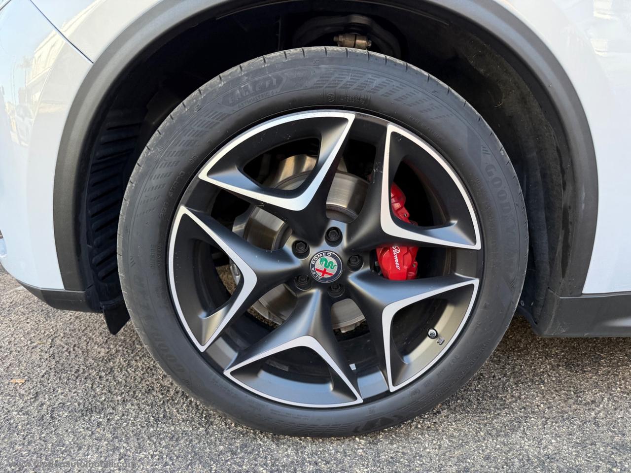 ALFA ROMEO Stelvio 2.2 T.diesel 190CV AT8 Q4 Sprint MY 2021 - GANCIO DI TRAINO ELETTRICO-PELLE