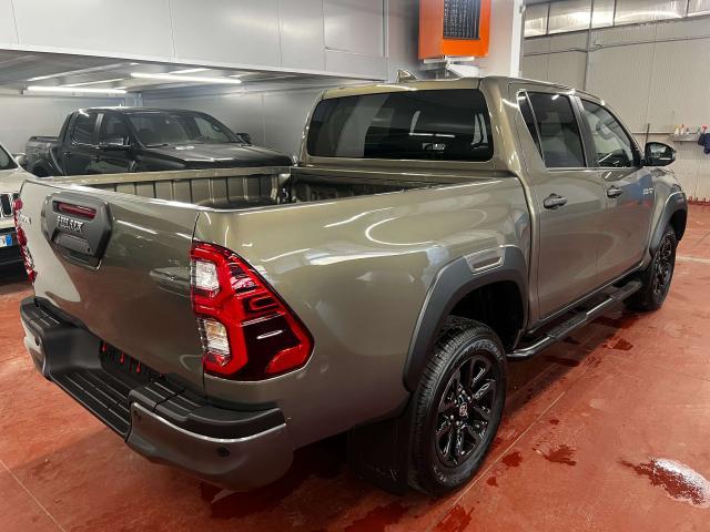 Toyota Hilux Hilux 2.8 d-4d 48V double cab Invincible auto