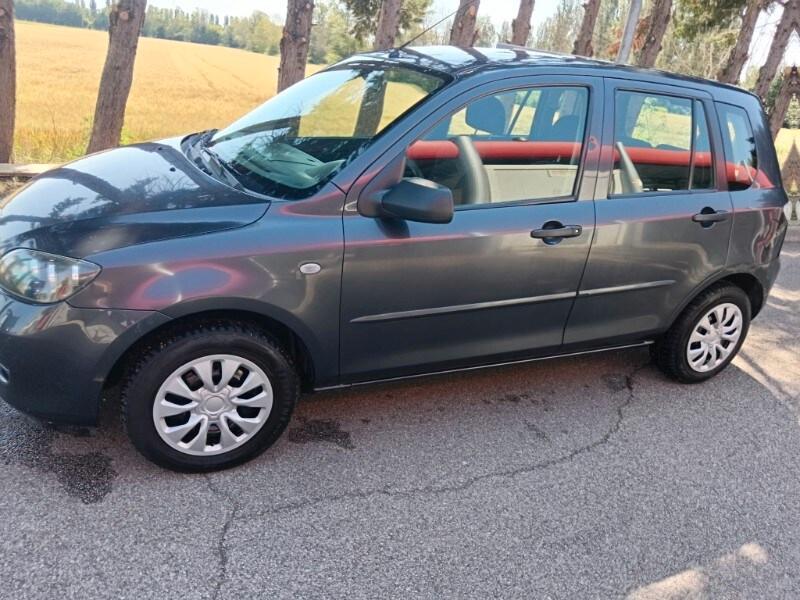 MAZDA Mazda2 1ª serie Mazda2 MY'06 1.4 TD 5p. ...