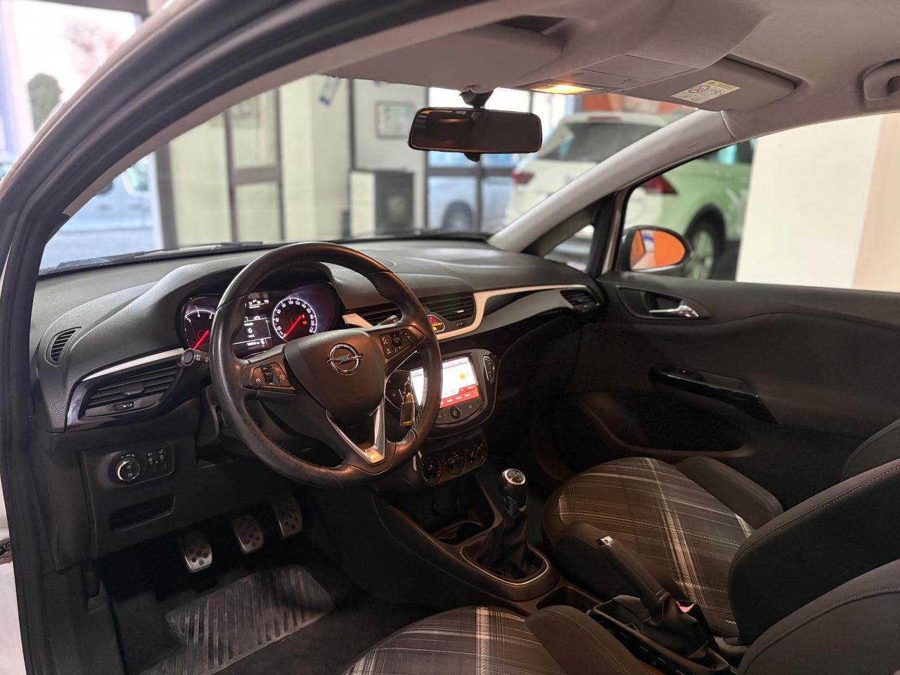 Opel Corsa 1.4 90CV GPL Tech Coupé b-Color