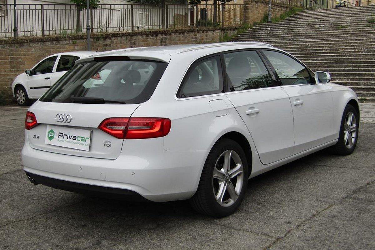 AUDI A4 Avant 2.0 TDI 122 CV Business