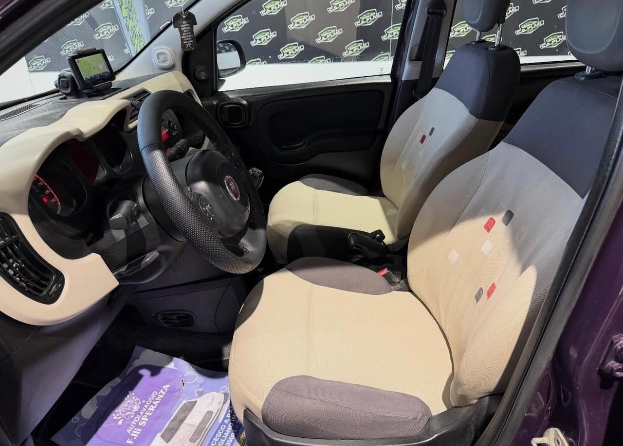 Fiat Panda - 2013 1.2 Lounge Navigatore