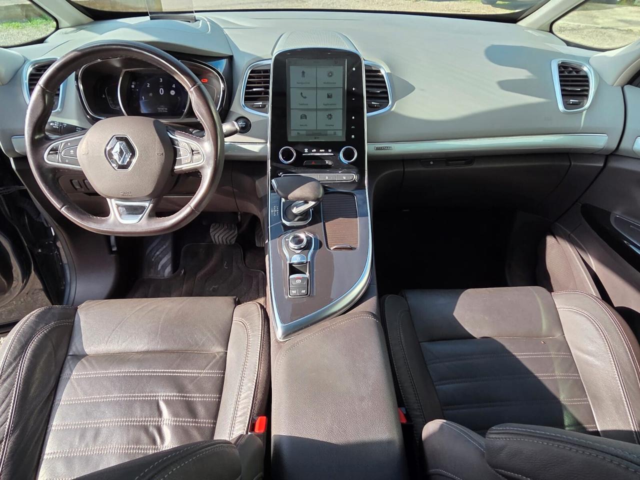 Renault Espace 2.0 DCI Initiale Paris 4Control