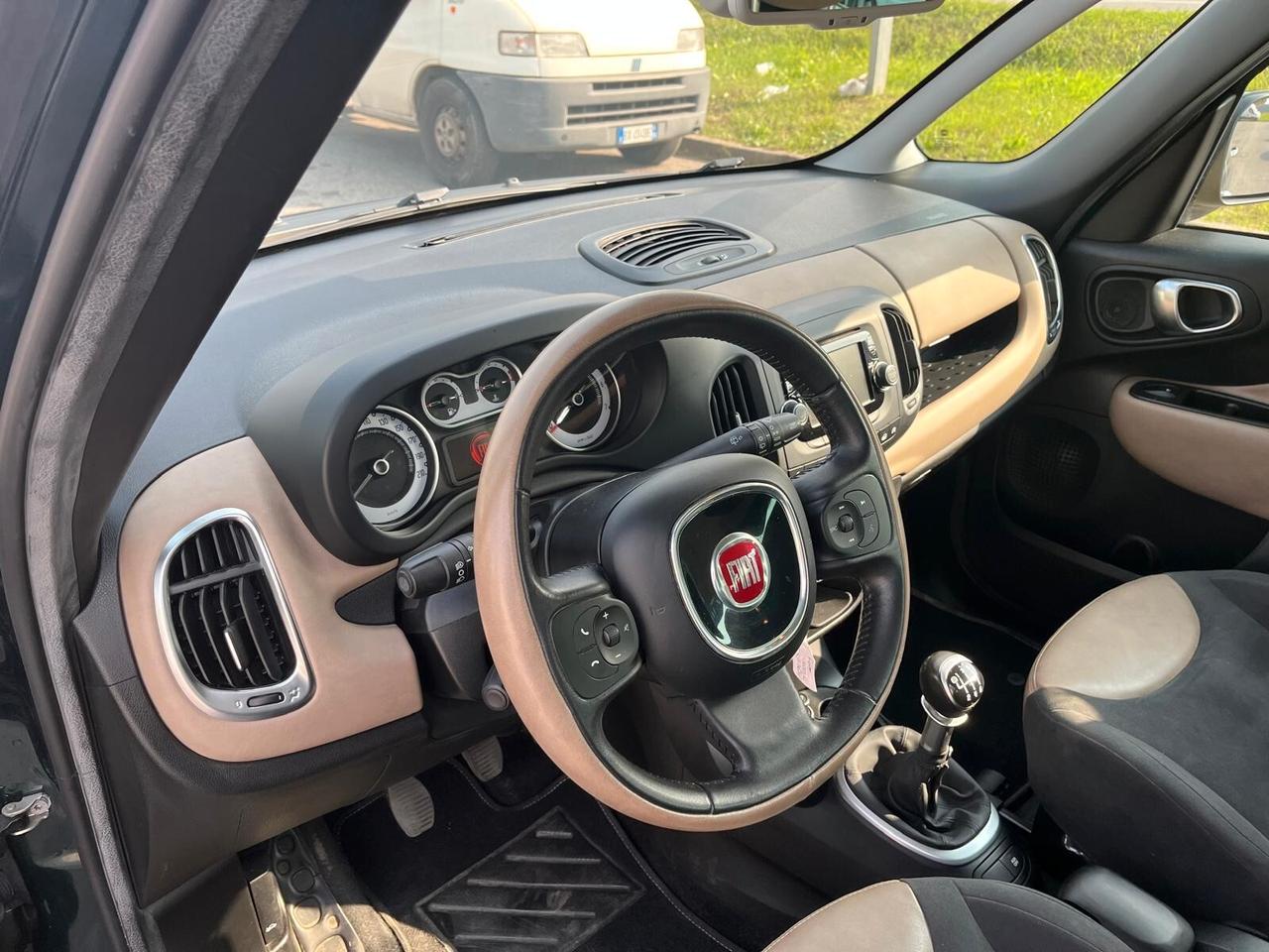 Fiat 500L Living 1.6 Multijet 105 CV Pop Star