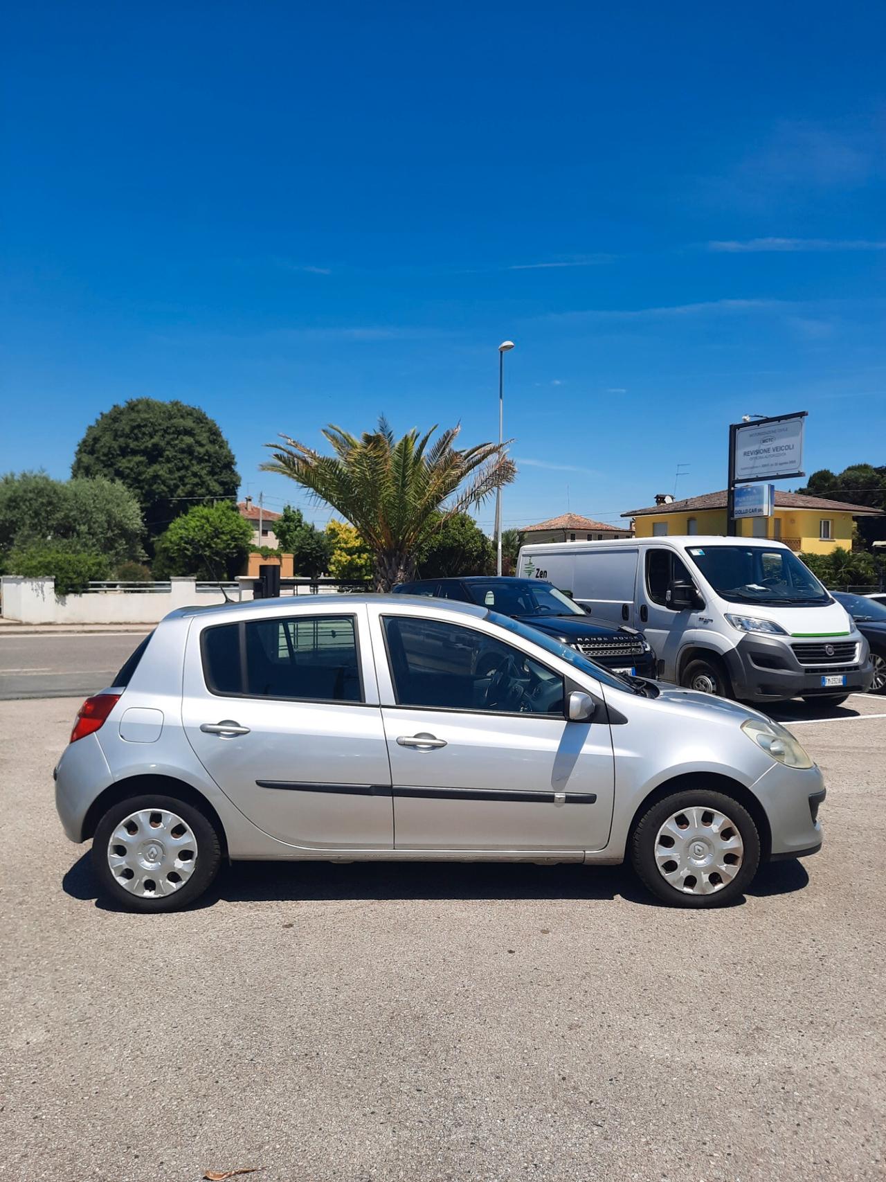 Renault Clio 1.5 dCi 70CV 5 porte UNICO. PRO