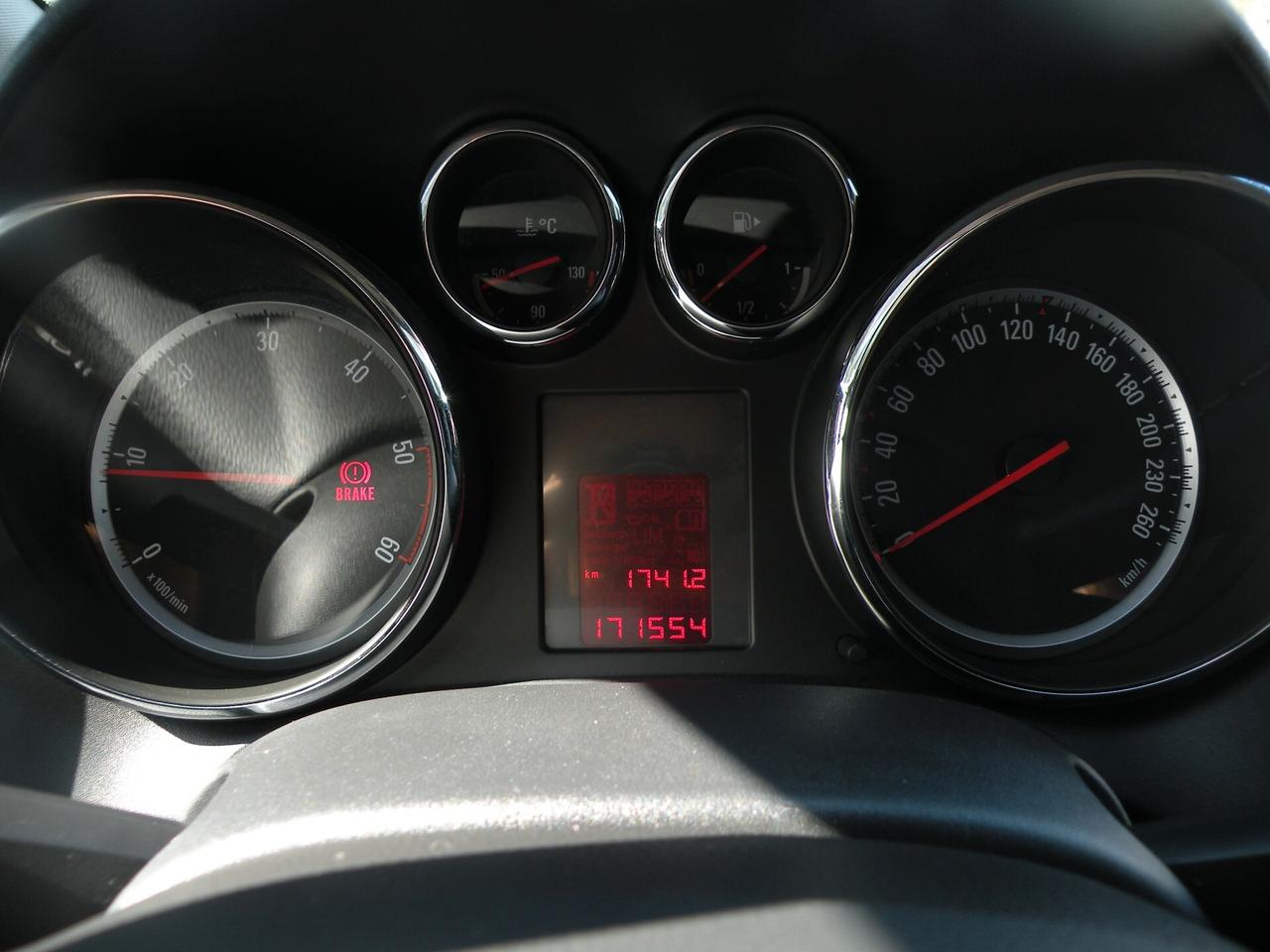 OPEL ASTRA 1.7 CDTI 110CV 5 porte ELECTIVE 2012
