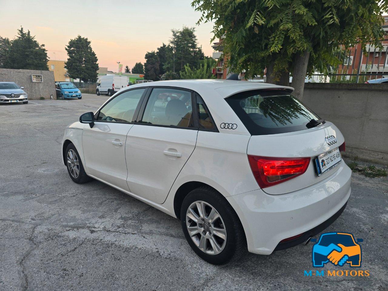 Audi A1 Sportback 1.4 tdi Sport s-tronic