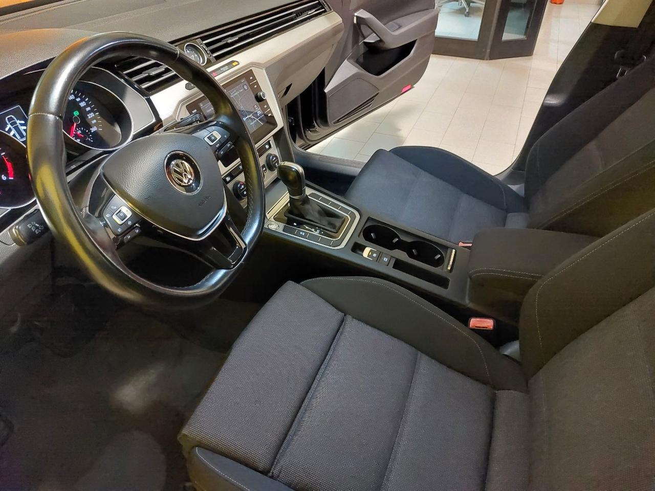 Volkswagen Passat Variant 2.0 tdi Business 150cv dsg 7m