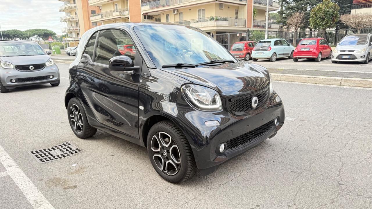 Smart ForTwo 70 1.0 twinamic Prime LED NAVI PANORAMA CERCHI 15 BRACCIOLO PDC BLUETOOTH