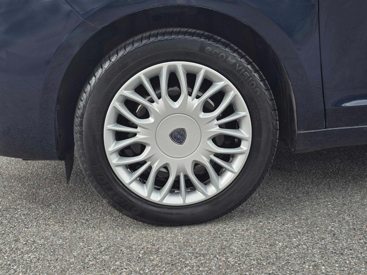Lancia Ypsilon 5 Porte YPSILON 1.2 GOLD EURO6B 73.000KM TOUCH/B.TOOTH/NEOPATENTATI