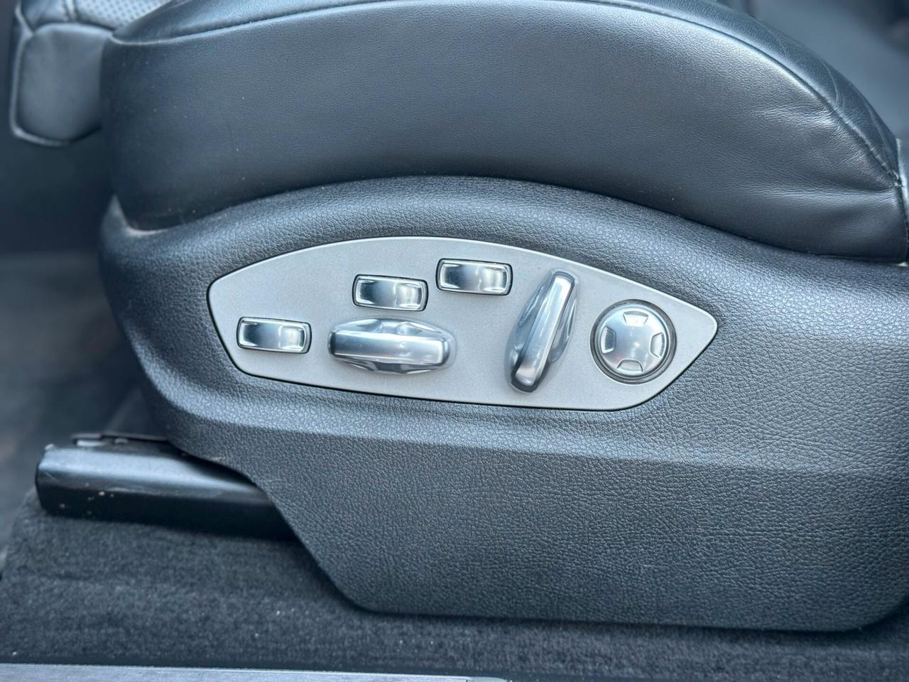 Porsche Macan 2.0 265 CV BLUE MIDNIGHT