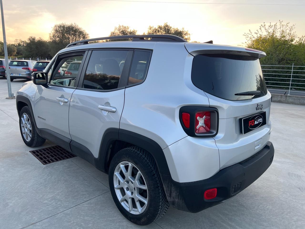 Jeep Renegade 1.6 Mjt DDCT 120 CV Longitude