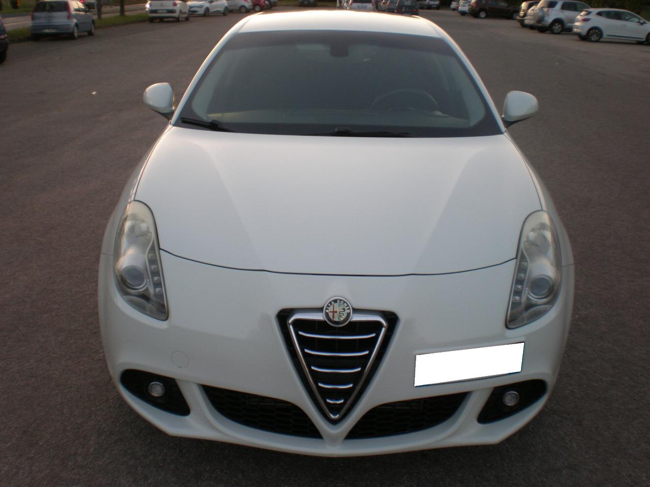 Alfa Giulietta 1.6 td, full, da vetrina