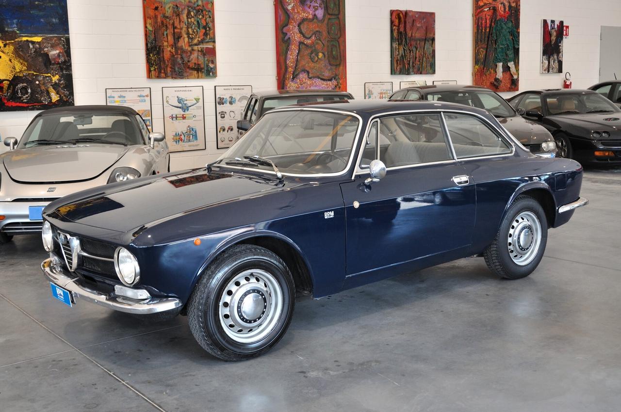 Alfa Romeo GT 1300 Junior ASI Oro conservata