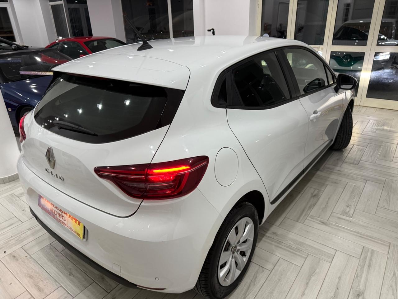 Renault Clio SCe BENZ. 5 porte INTENS+FULL LED/NAVI2021