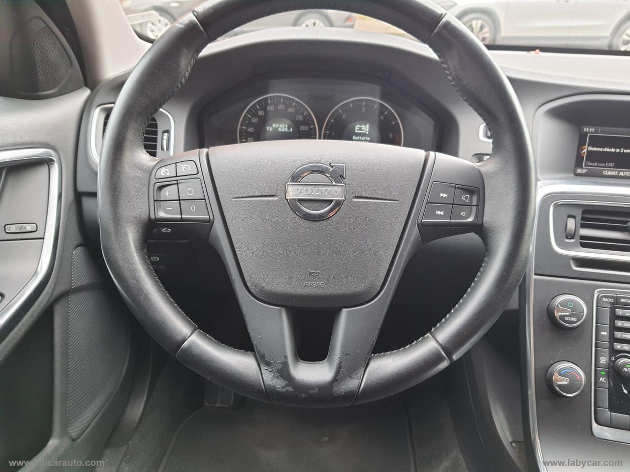 VOLVO V60 DRIVe