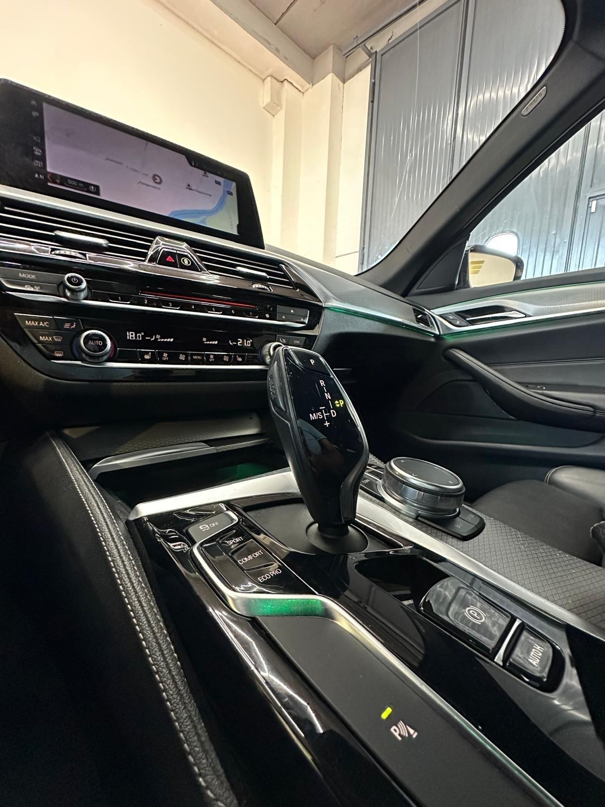 Bmw 520 X drive Touring Msport