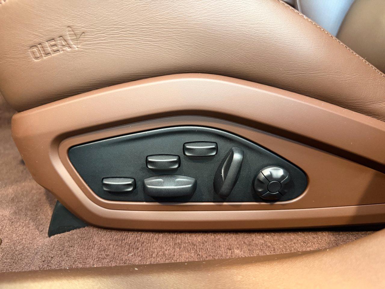 Porsche Taycan Sport Turismo 4S 5p.ti-21"-Tetto pan-Bose-Pelle totale-FULL