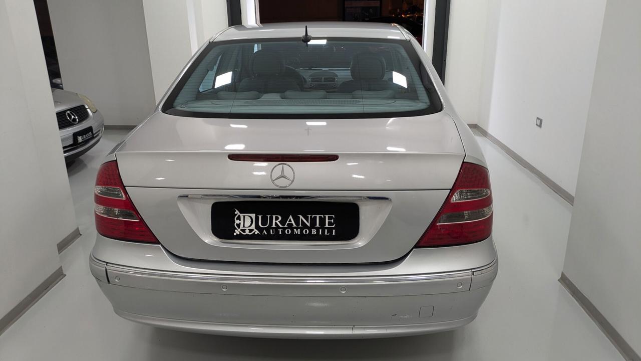 Mercedes E 280 CDI V6 UNIPRO Avantgarde 10-2006