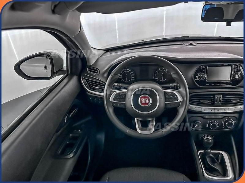 FIAT Tipo Tipo 4p 1.4 Easy 95cv