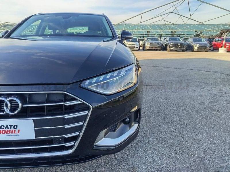 Audi A4 A4 Avant 30 2.0 tdi mhev Business Advanced 136cv s-tronic