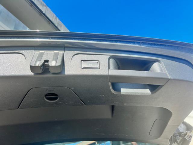 VOLKSWAGEN Touran 1.5 TSI ACT DSG Executive BlueMotion Technology