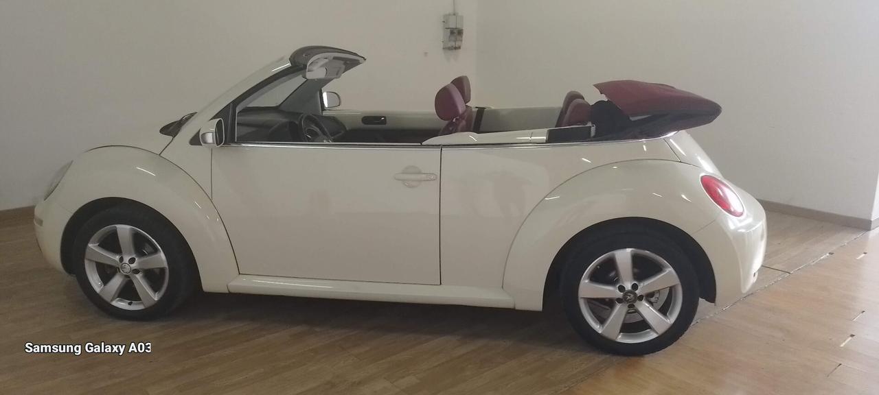 Volkswagen New Beetle 1.9 TDI 105CV Cabrio Lim. Red Edt.