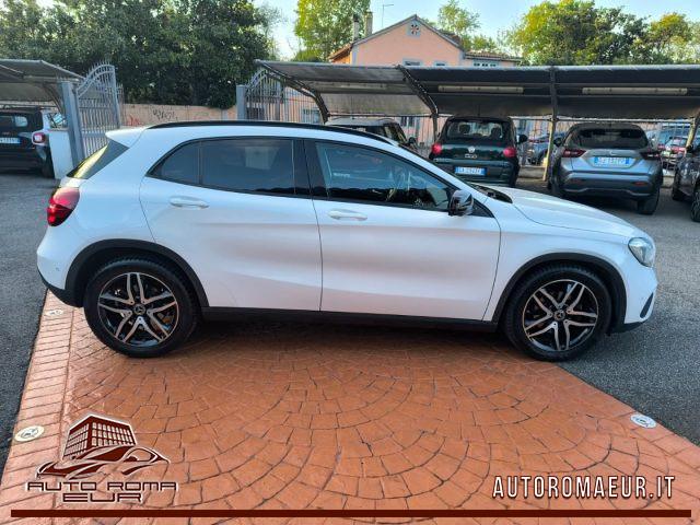 MERCEDES-BENZ GLA 220 d Automatic Premium PREZZO REALE! CarPlay! CAM!
