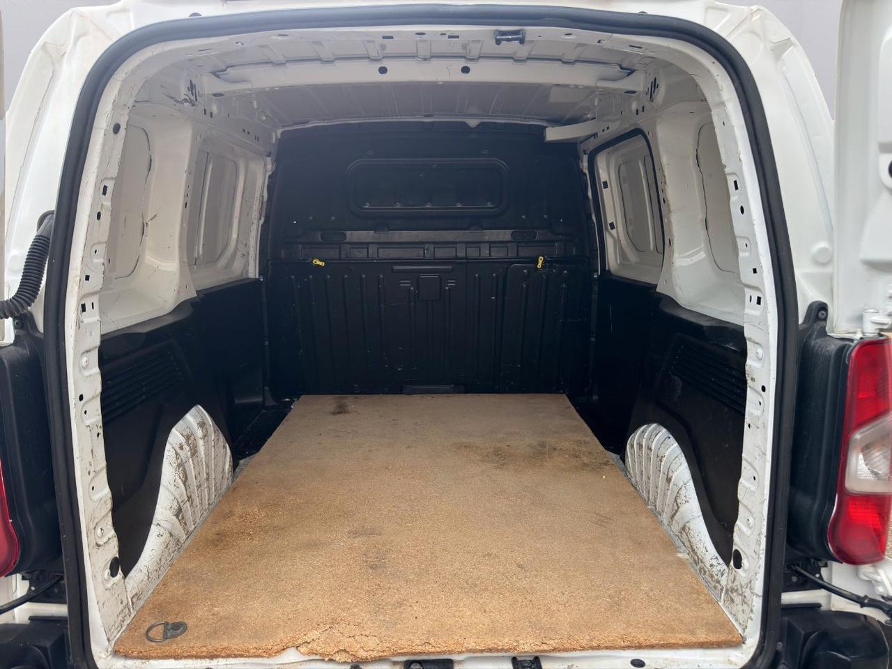 Opel Combo 1.5 D 100 CV 1000 KG(L1 PC-TN-)CRUISE-PASSO CORTO