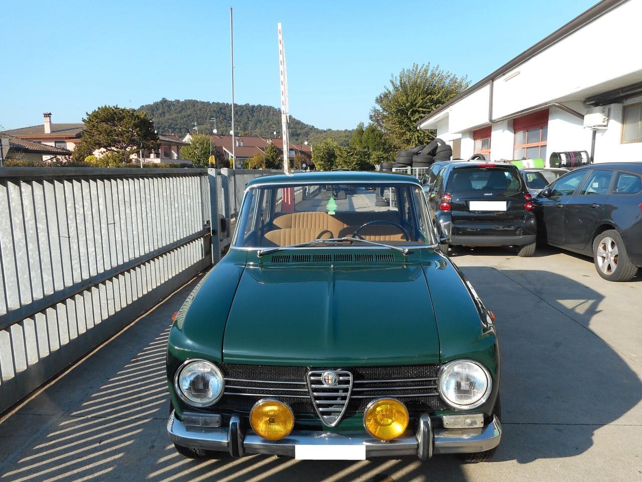 Alfa Romeo Giulia 1300