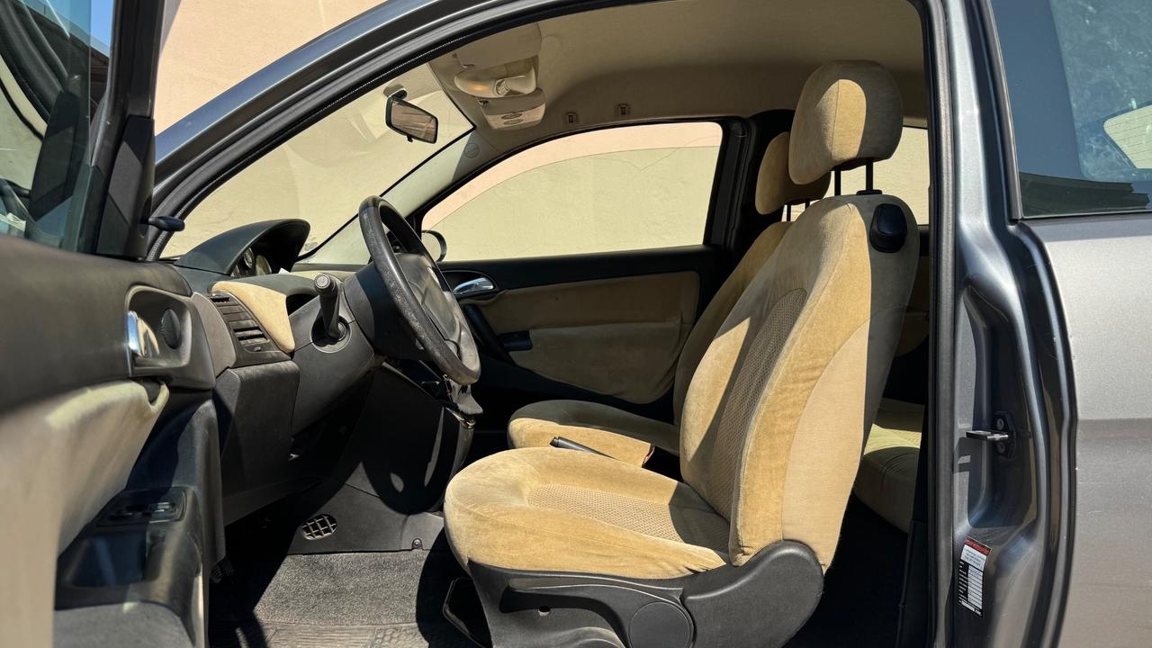 Lancia Ypsilon 1.2 Argento 145.000 km