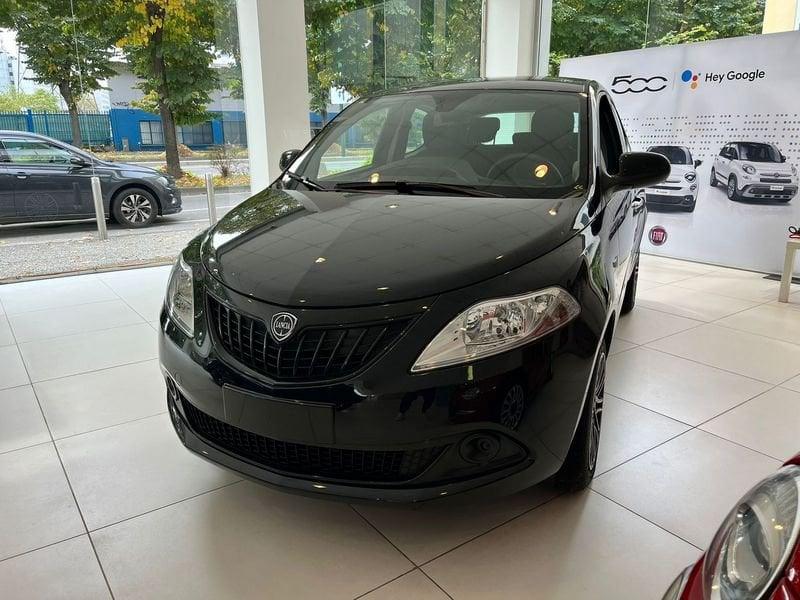 Lancia Ypsilon 1.0 FireFly 5 porte S&S Hybrid Oro