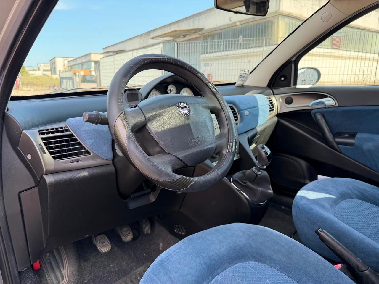 Lancia Ypsilon 1.2