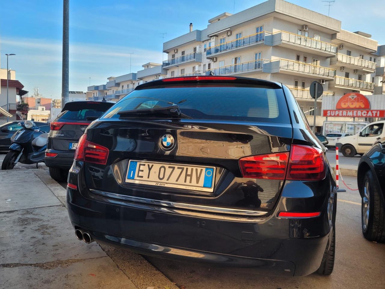 Bmw 525d xDrive Touring Luxury * Navi * Pelle * Garantita 12 Mesi