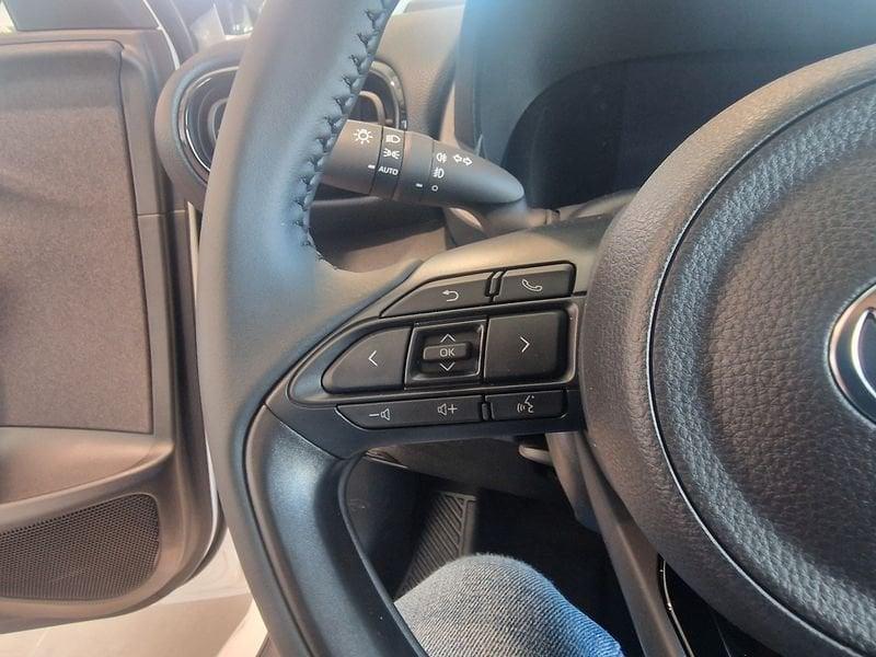 Toyota Yaris IV 2020 1.5h Trend
