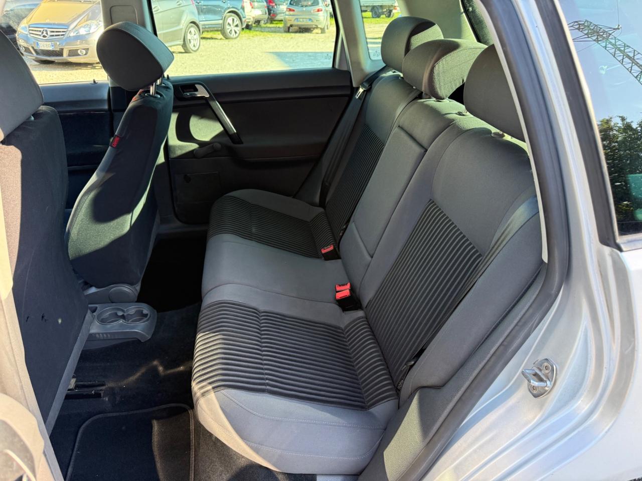 Volkswagen Polo 1.4/80CV TDI 5p. Sportline