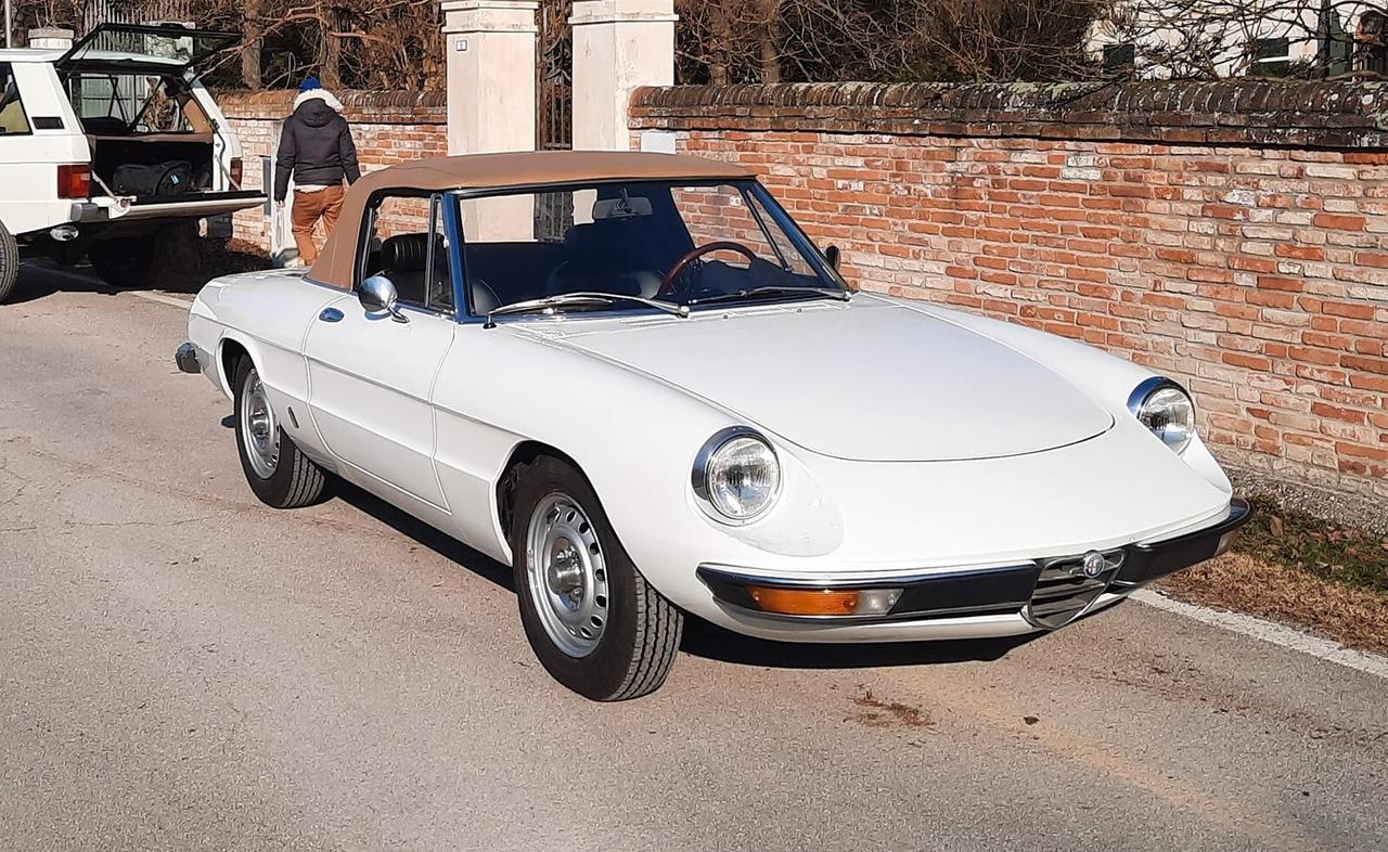 Alfa Romeo Duetto 2000 Spider Veloce del 1975