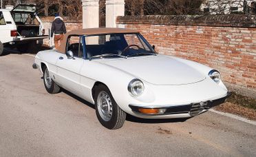 Alfa Romeo Duetto 2000 Spider Veloce del 1975