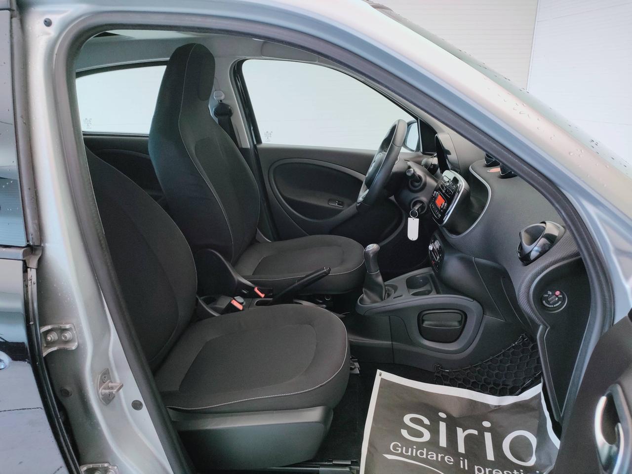 SMART Forfour II 2015 - Forfour 1.0 Passion 71cv