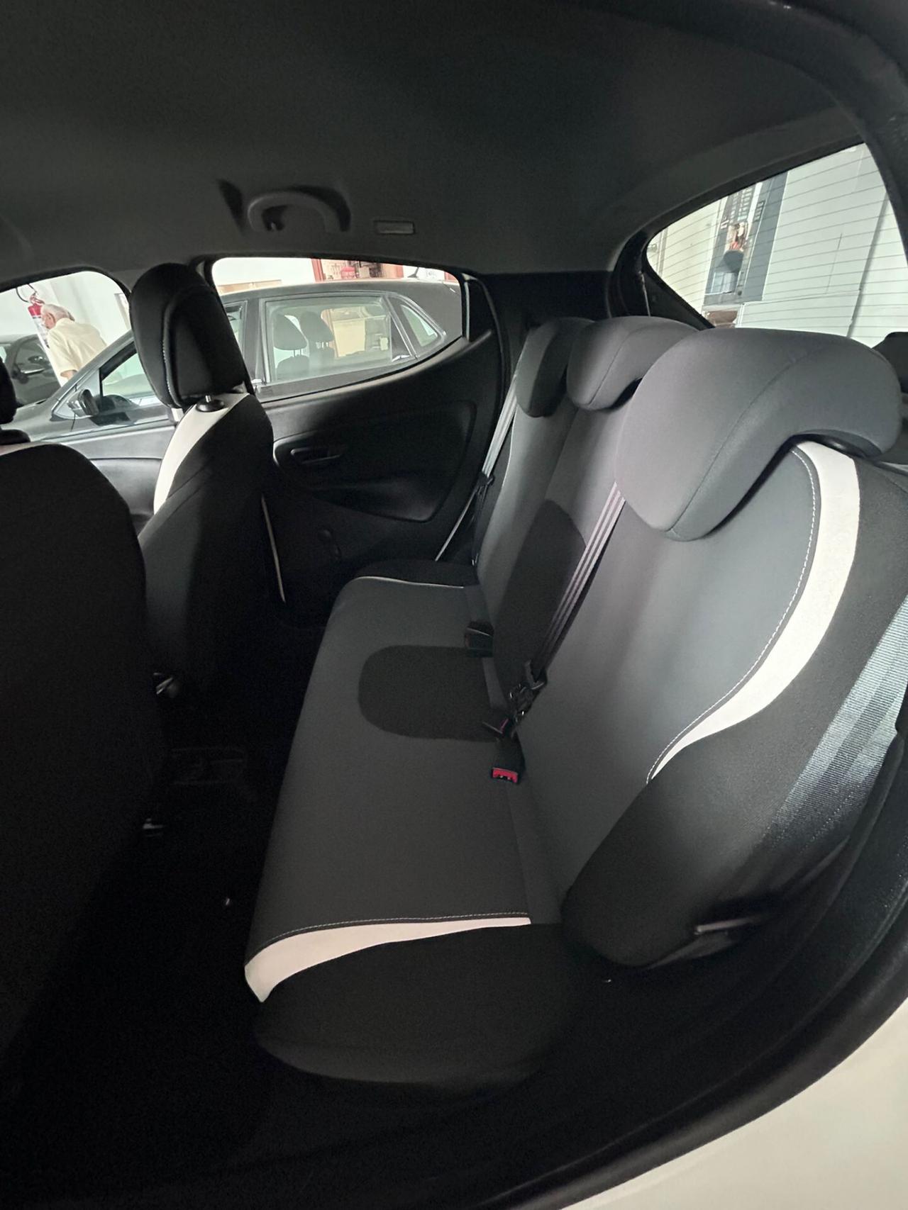 Lancia Ypsilon 1.2 69 CV 5 porte GPL Ecochic Elefantino