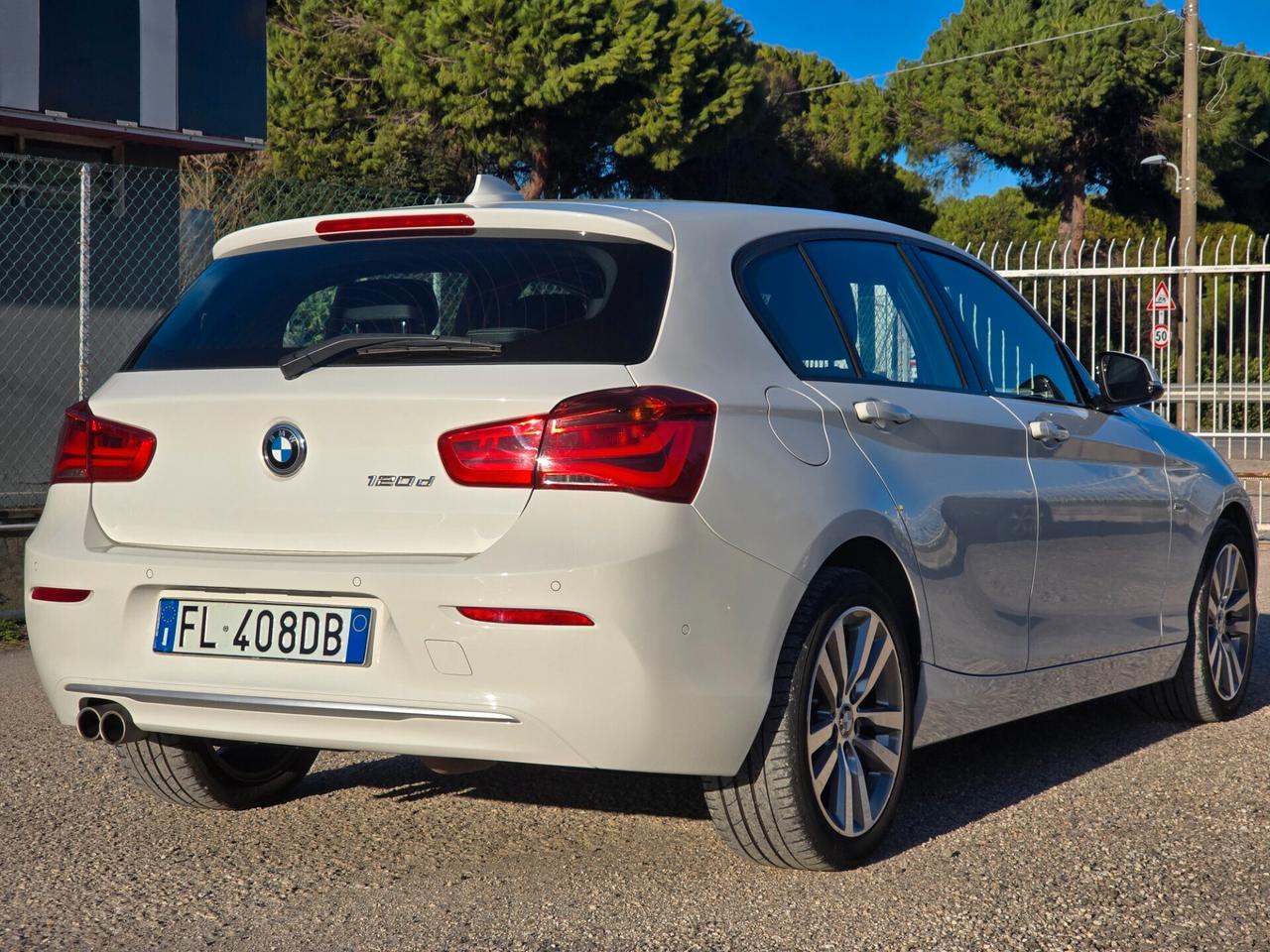 Bmw 120d 5p. Urban