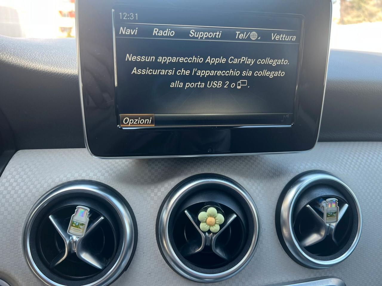 Mercedes-benz A 180 d Premium