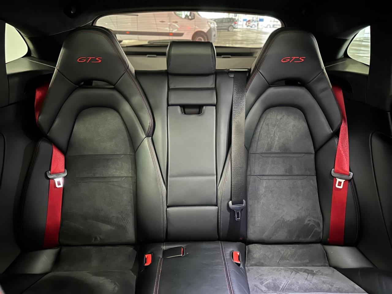 Porsche Panamera 4.0 GTS Sport Turismo