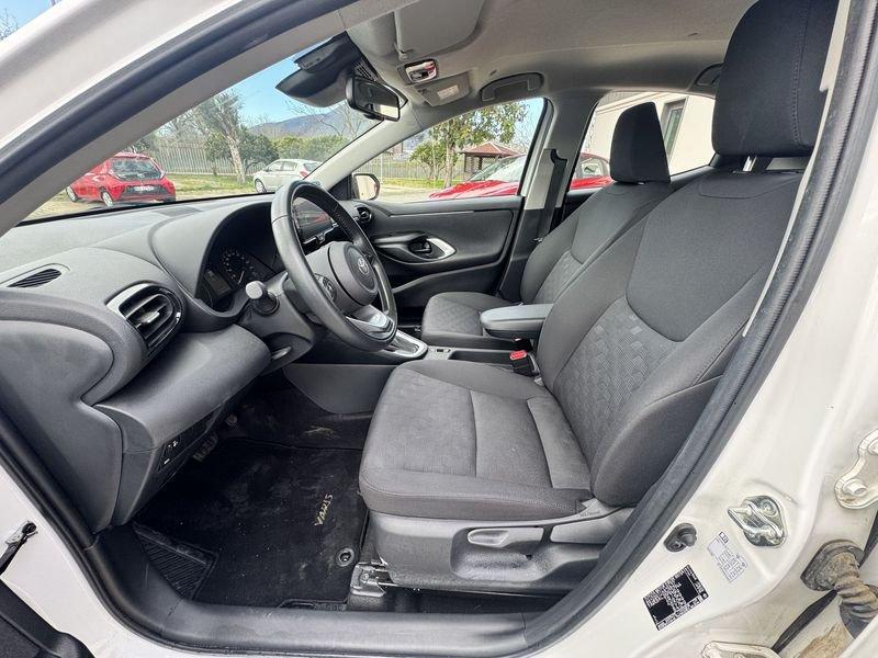 Toyota Yaris Hybrid Active MY24