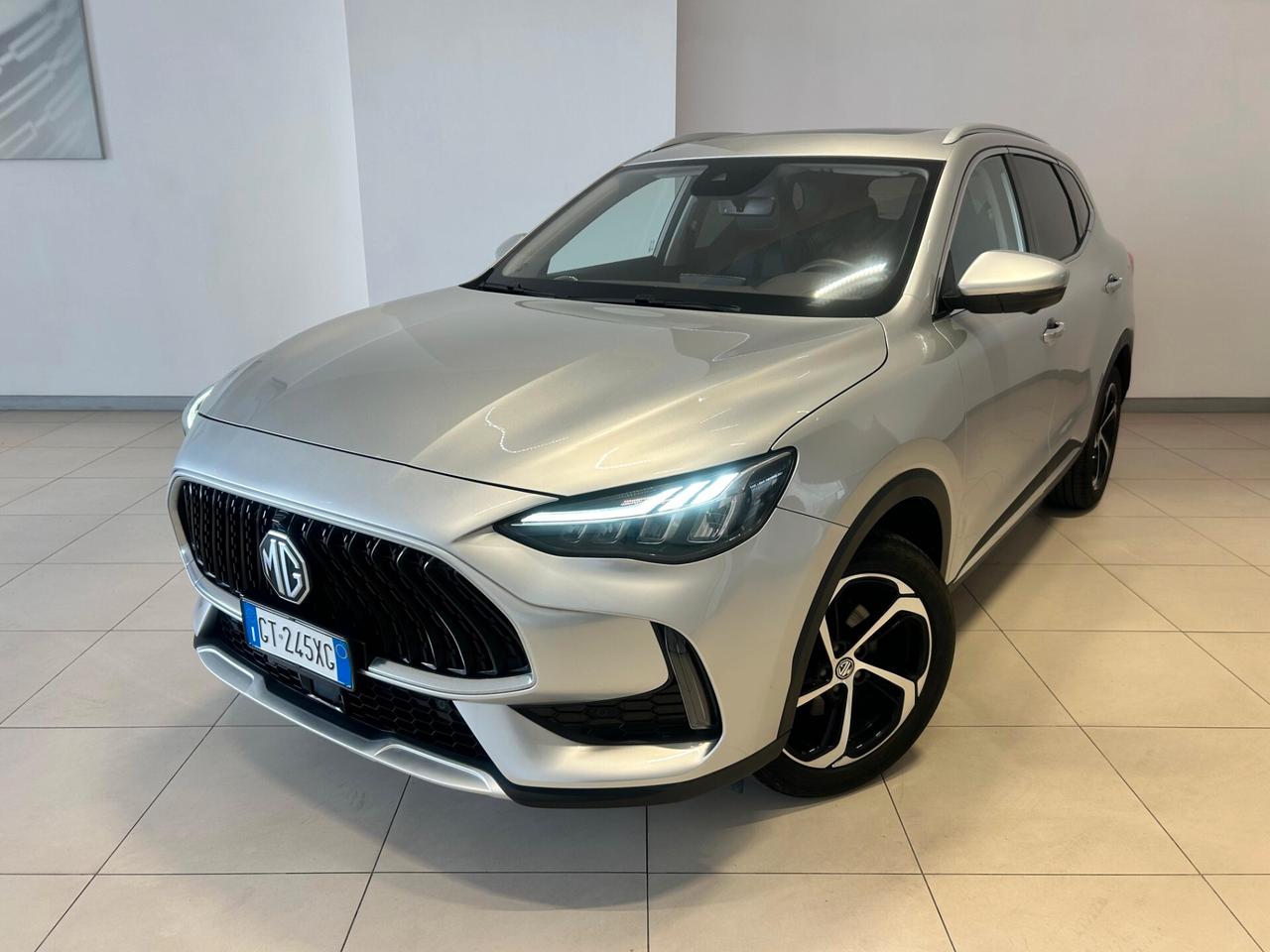 MG HS 1.5T-GDI AT Luxury