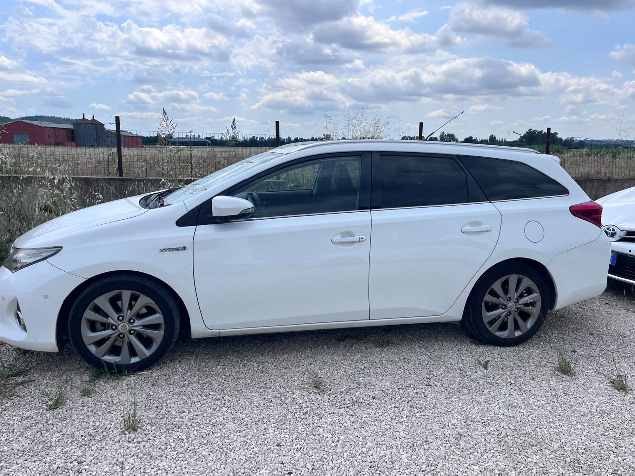 Toyota Auris Touring Sports 1.8 Hybrid Active