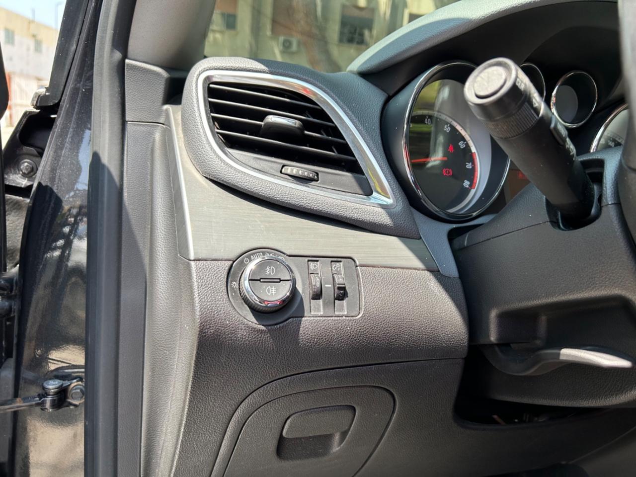 Opel Mokka 1.4 Turbo GPL Tech 140CV 4x2 Cosmo b-Color