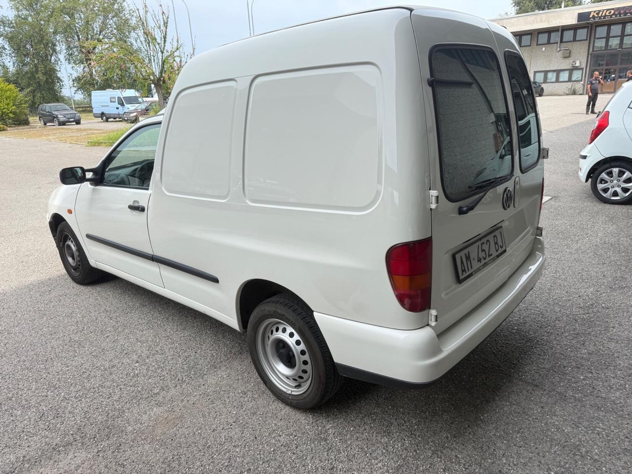 Volkswagen Caddy 1.9 diesel Van Vetrato