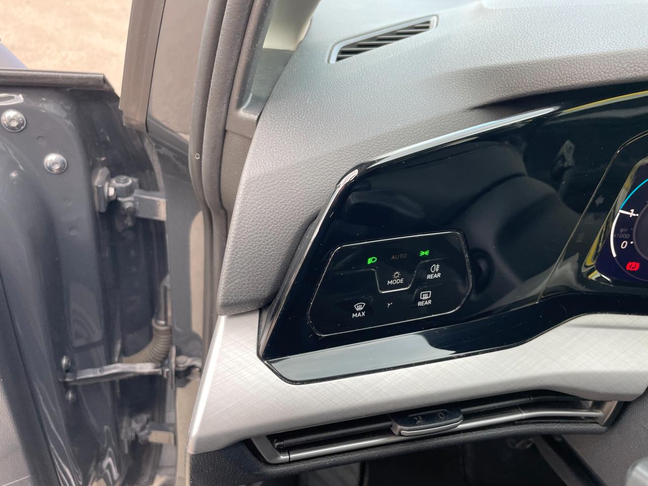 Volkswagen Golf 2.0 TDI SCR Style FINANZIABILE